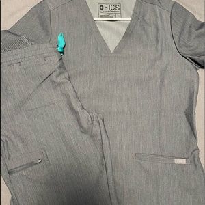 Graphite figs scrubs set